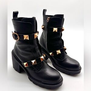 Valentino Garavani Roman Stud Combat Boot Black Leather Heel Chelsea EU 38 US 8